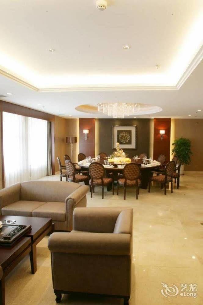 Changchun Ya Tai Hotel Esterno foto